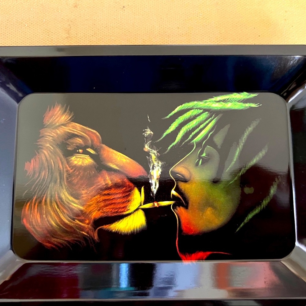 Cool collectible assorted trays
